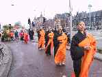 nuns in front of Amsterdam CS